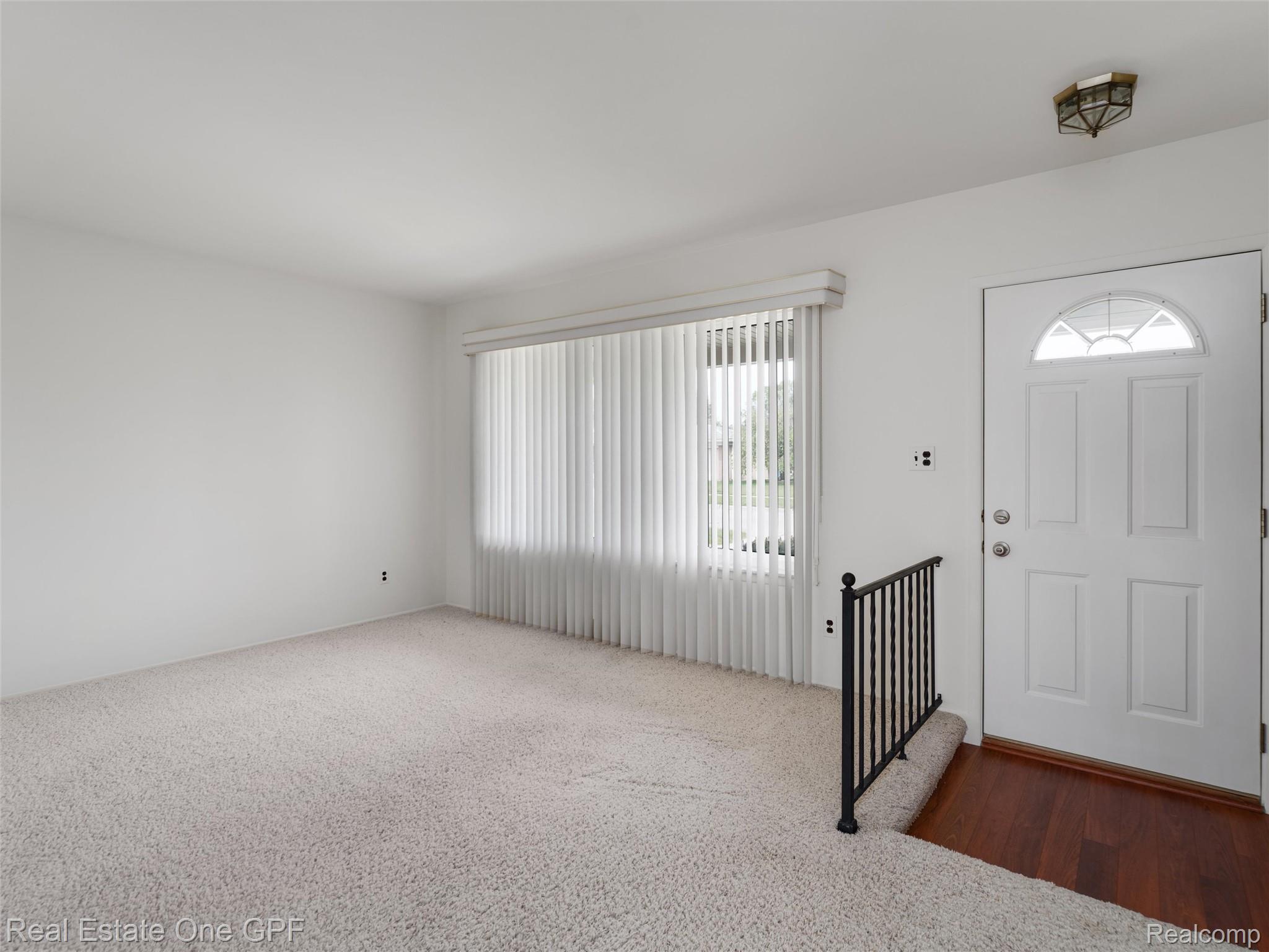 5214 Busch Avenue