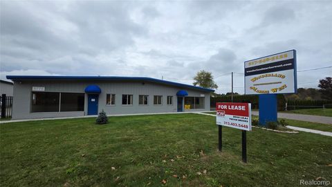 5776 E Grand River Avenue Howell City MI 48843