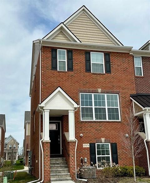 47676 ALDEN S Northville Township MI 48168