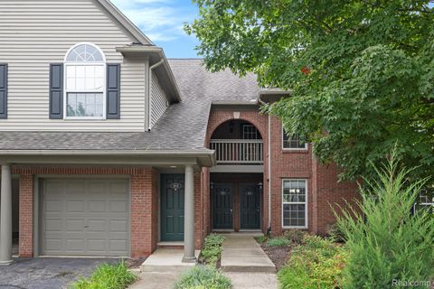 28139 Carlton Way Drive Novi City MI 48377