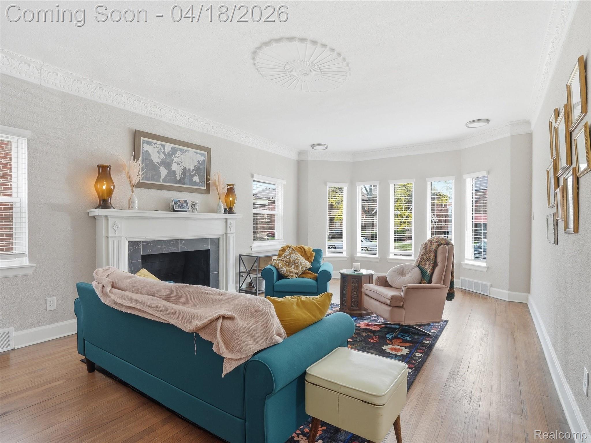 18043 Wisconsin Street