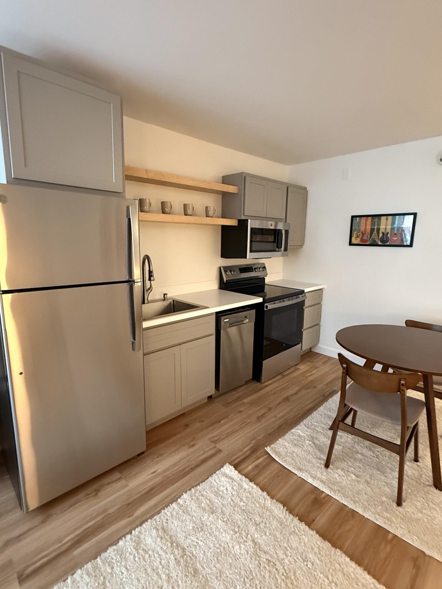 3333 28th Street SE 516