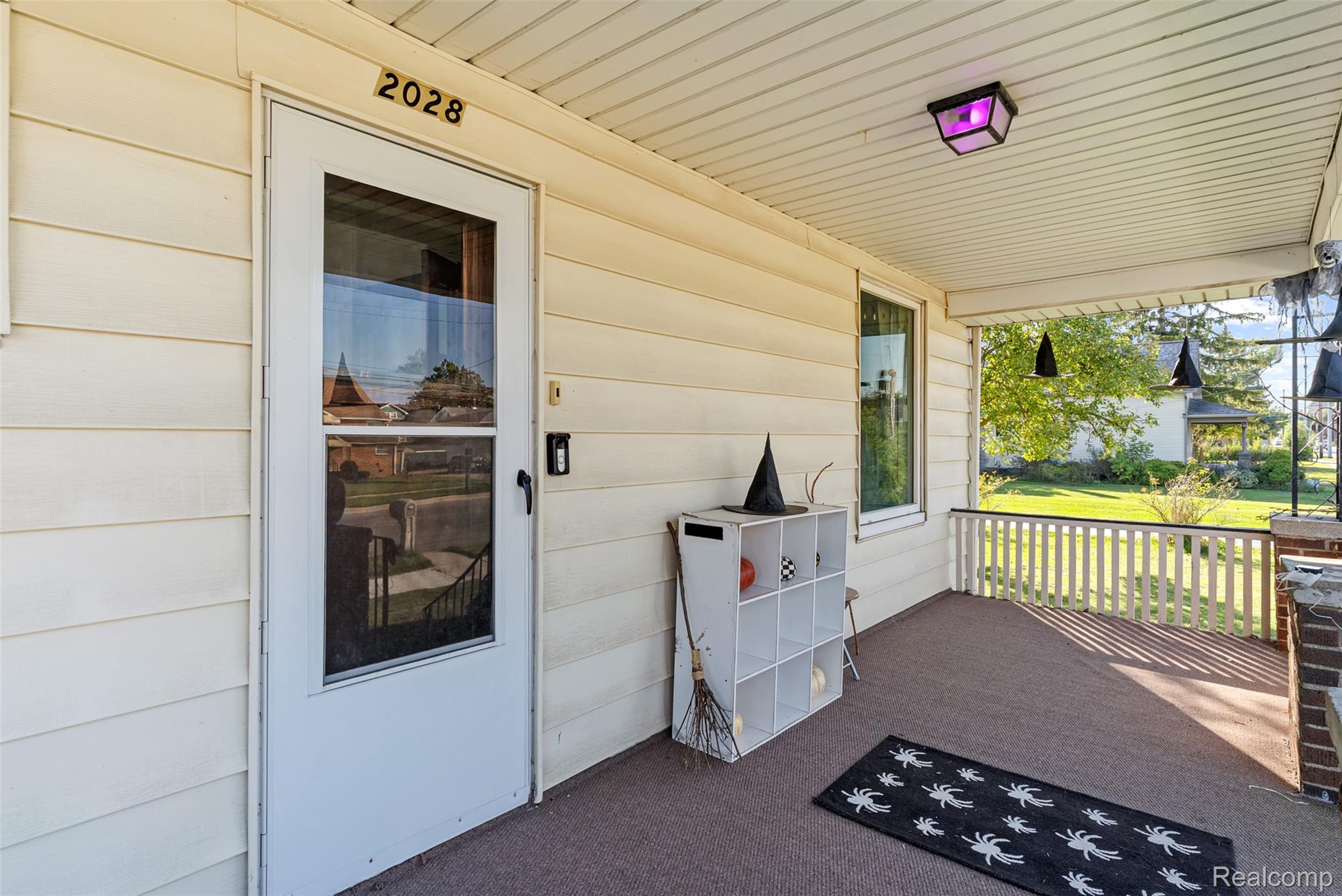 2028 Kosciuszko Avenue