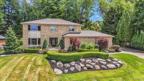 Photo of 821 Box Canyon Court, Rochester Hills City, MI 48309 (MLS # 20261056176)