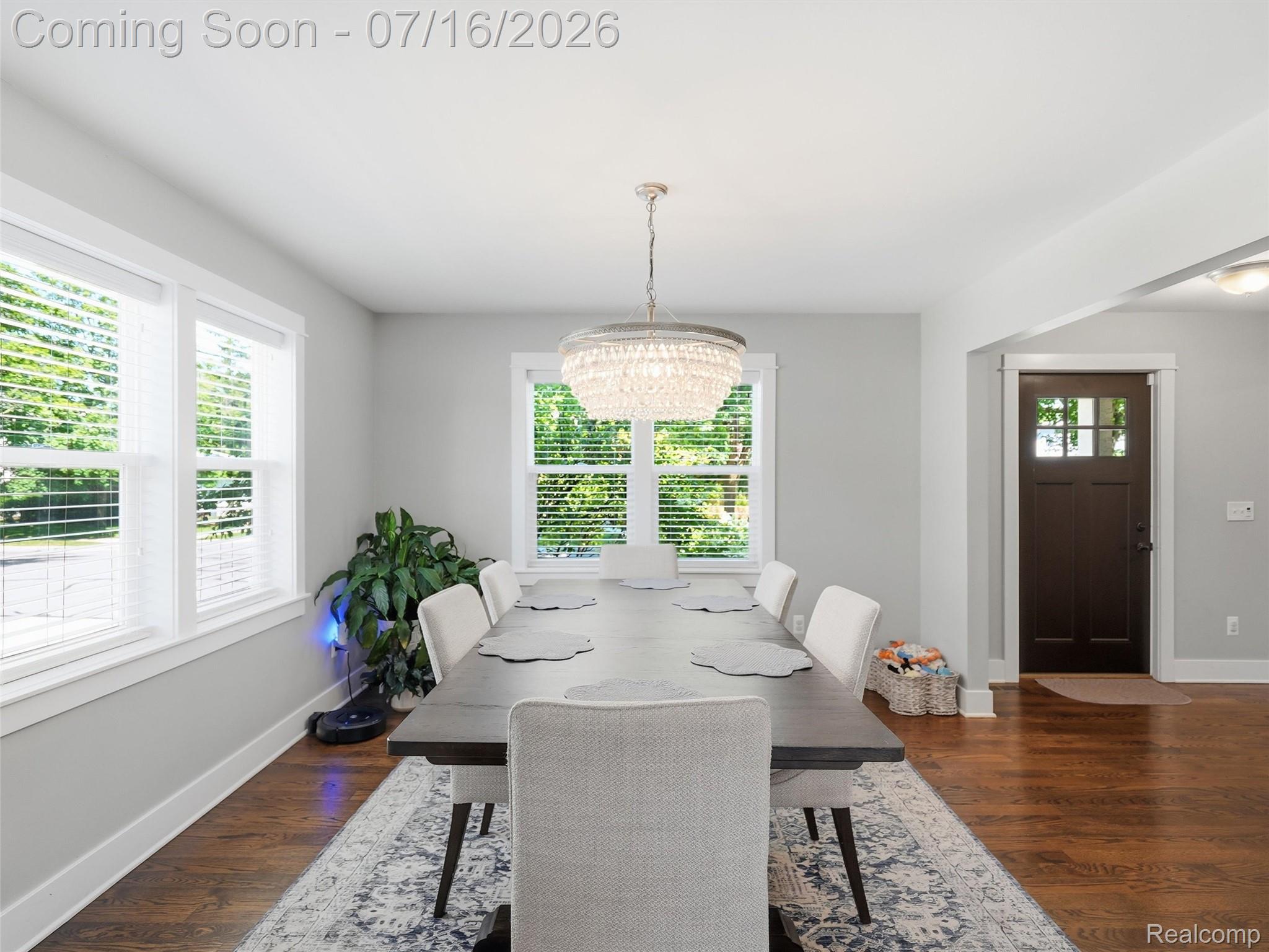 1427 N Maple Avenue