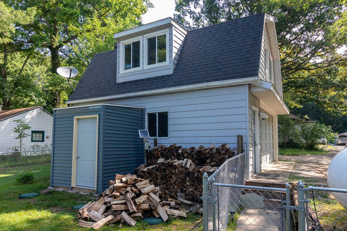 124 Peterson Drive