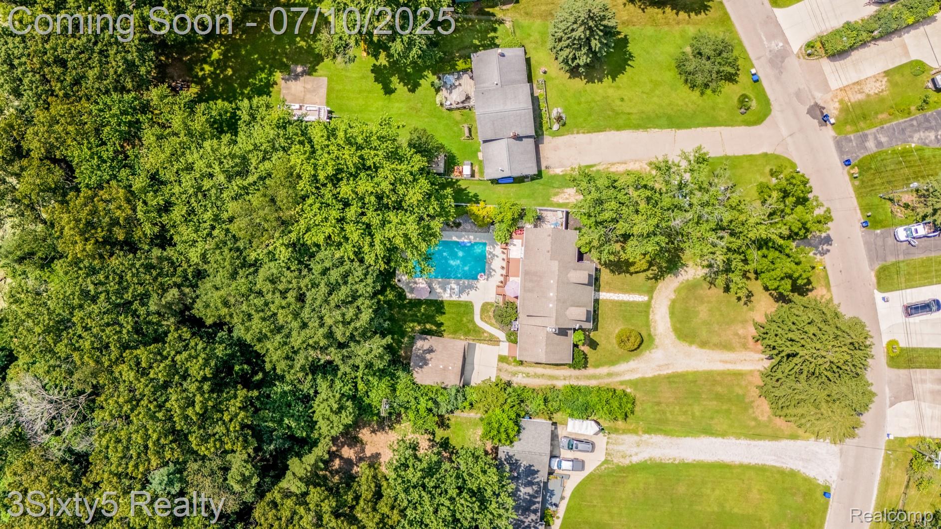 4375 Island Park Drive