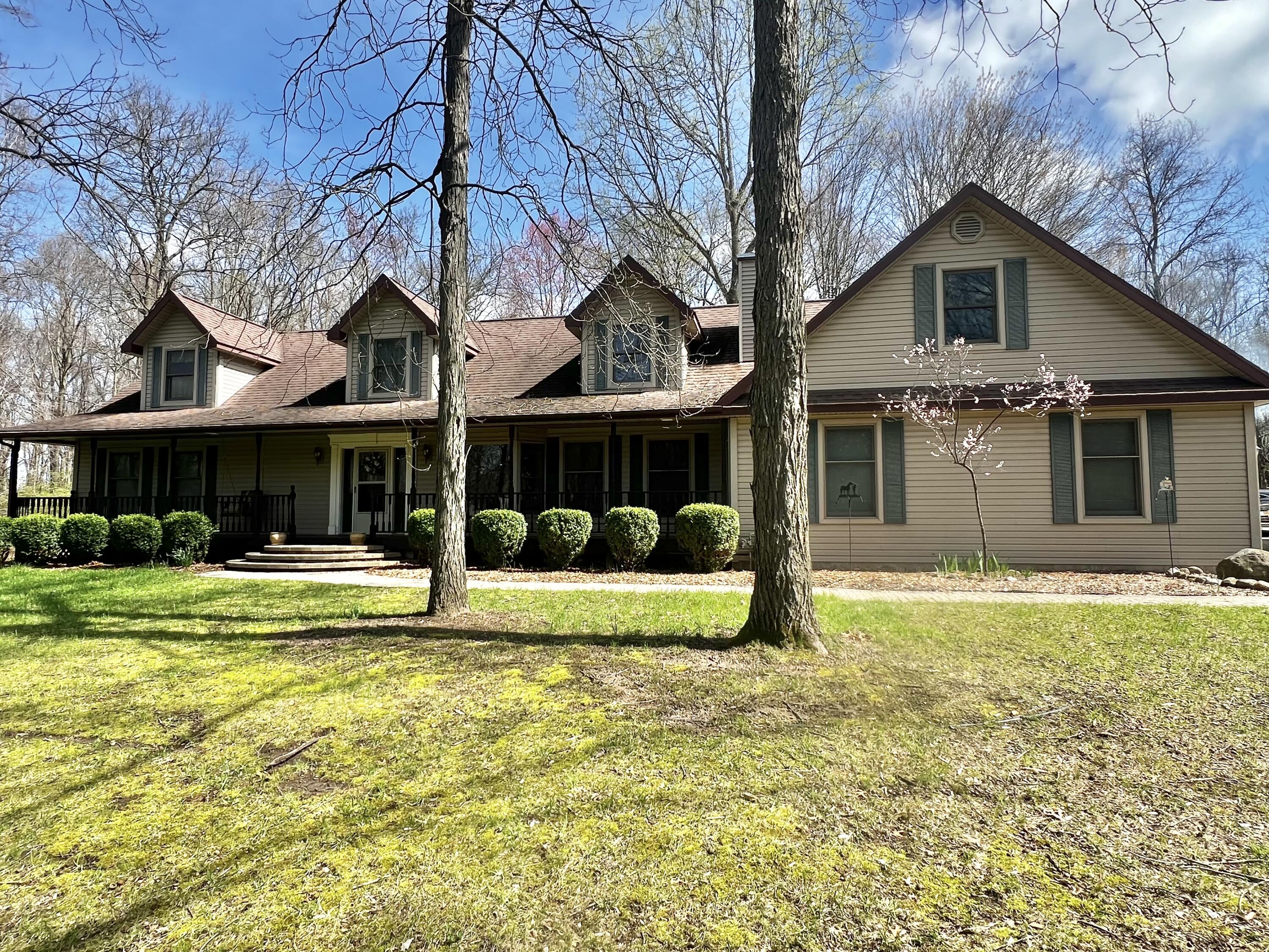 1401 Meadow Lane