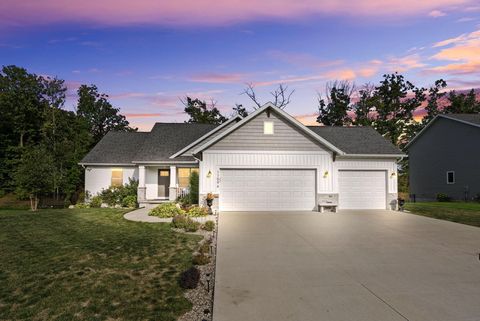 11596 Sessions Drive NW Tallmadge Charter Township MI 49534