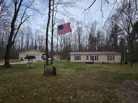 3189 S Cedar Road Cherry Valley Township Lake MI 49623