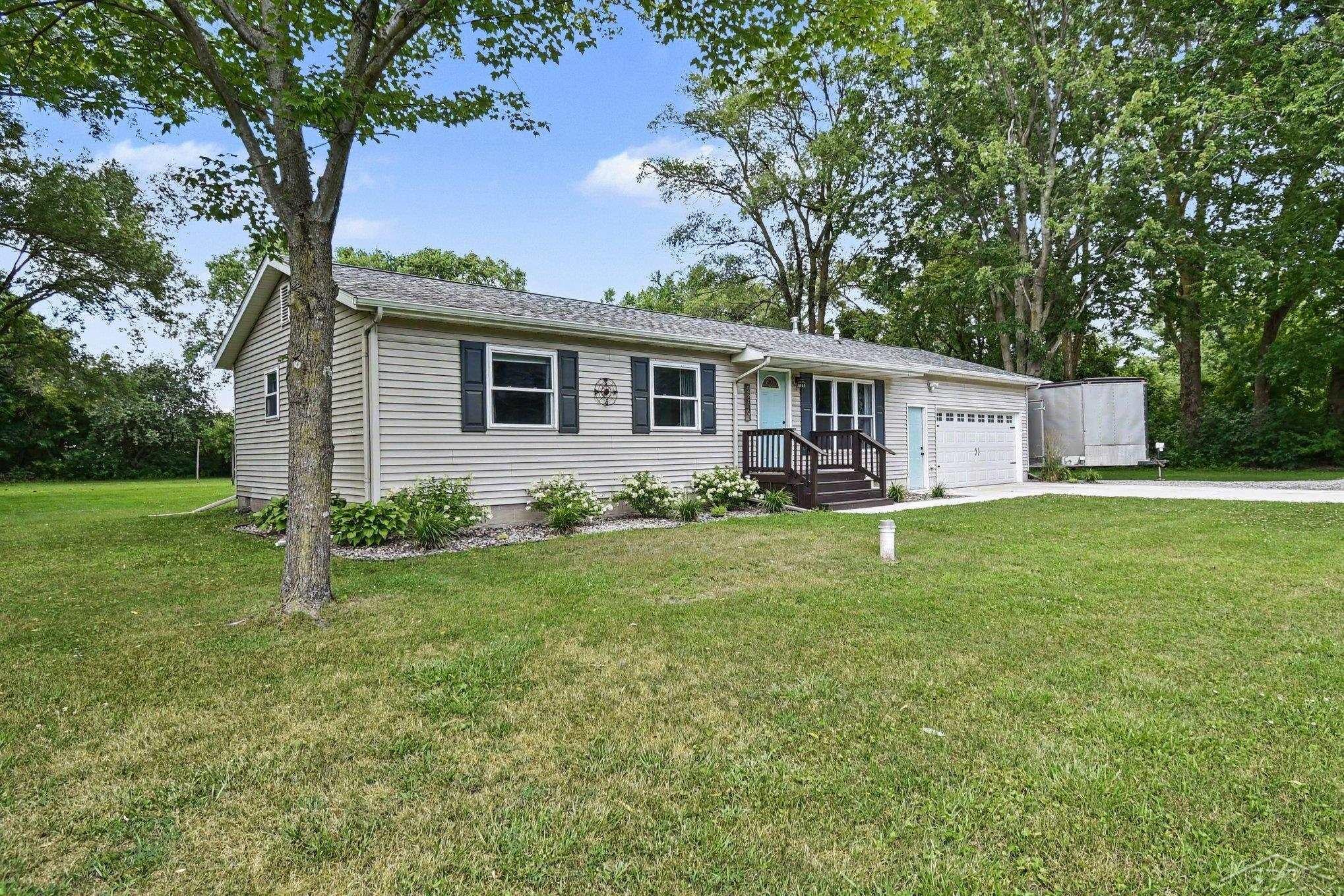 2319 E Freeland Road