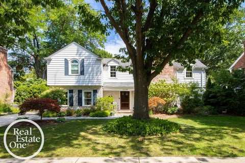 Tiny photo for 1110 Grayton Street, Grosse Pointe Park City, MI 48230 (MLS # 58050220233)