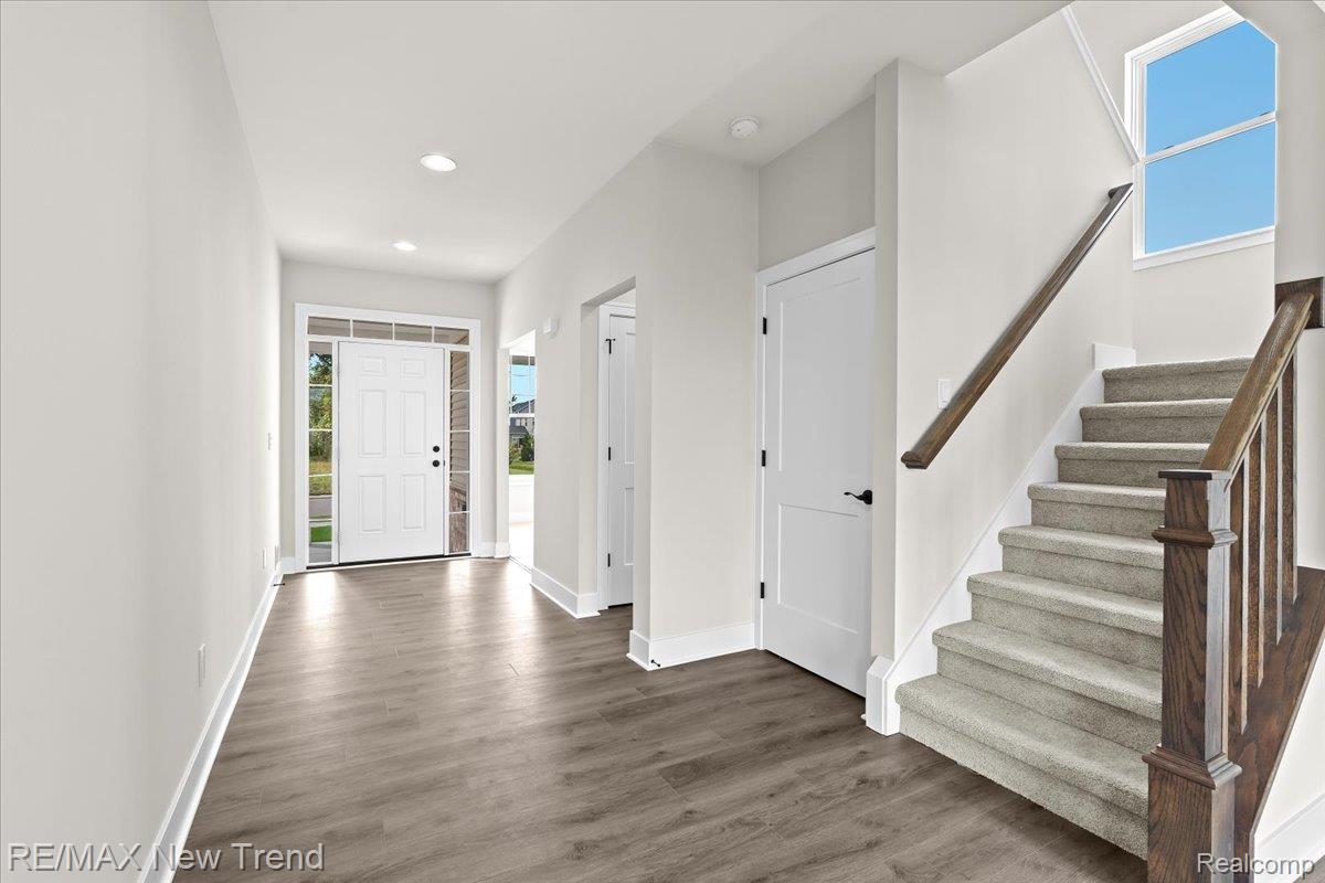 3022 E Theodore Street