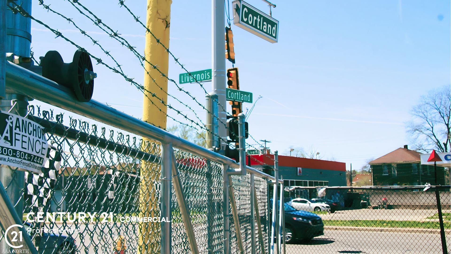 12218-12220 Livernois Avenue