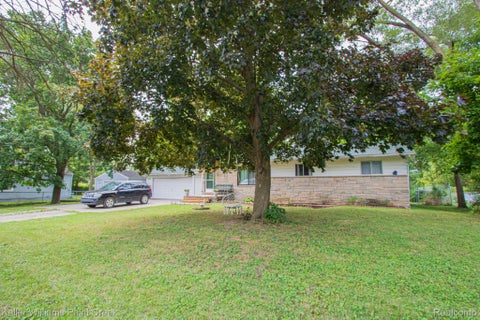 Photo of 2334 S Term Street, Burton City, MI 48519 (MLS # 20261069236)