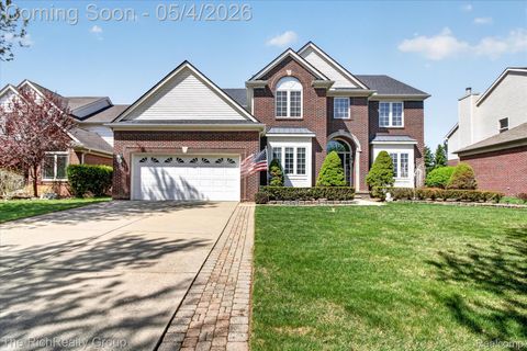 Photo of 50544 Livingston Drive, Northville Township, MI 48168 (MLS # 20261029812)
