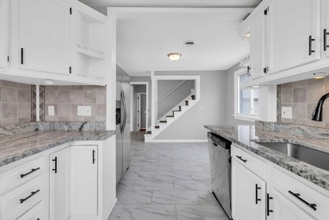 Tiny photo for 27340 Telstar Street, Chesterfield Township, MI 48051 (MLS # 81026012873)