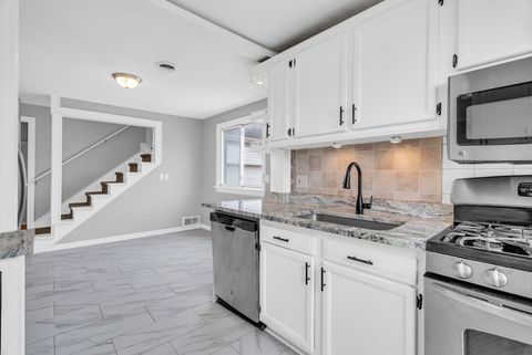 Tiny photo for 27340 Telstar Street, Chesterfield Township, MI 48051 (MLS # 81026012873)