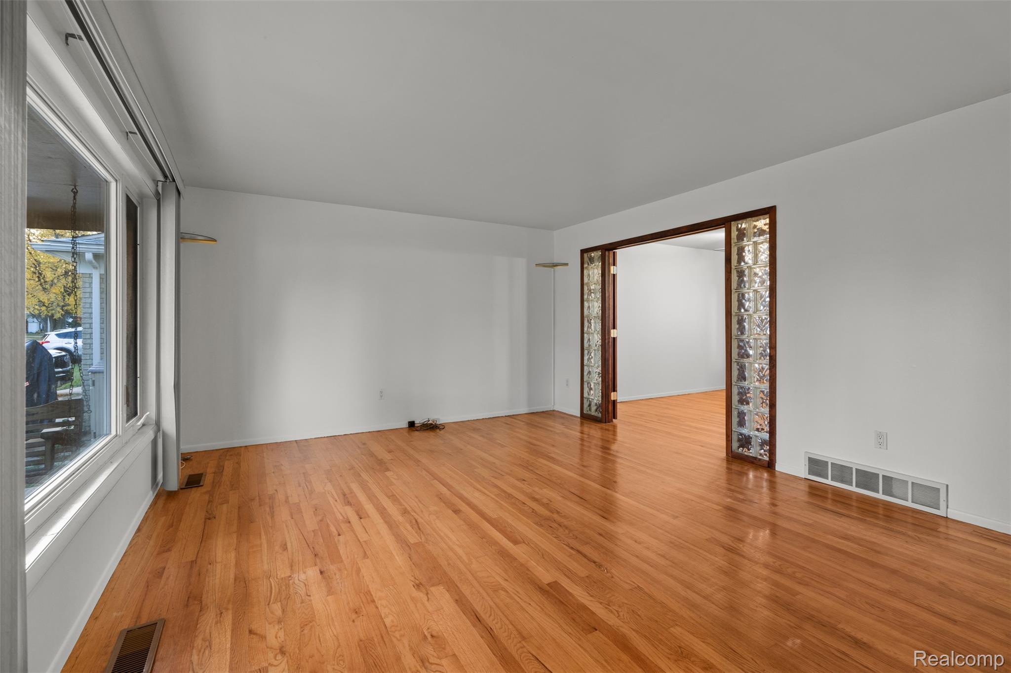 1811 Briarwood Drive