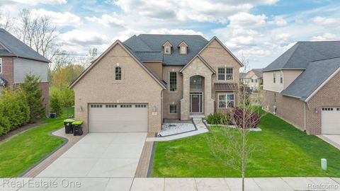 41829 STEINBECK Novi City MI 48377
