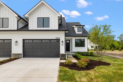 43739 Mound Road Sterling Heights City MI 48314