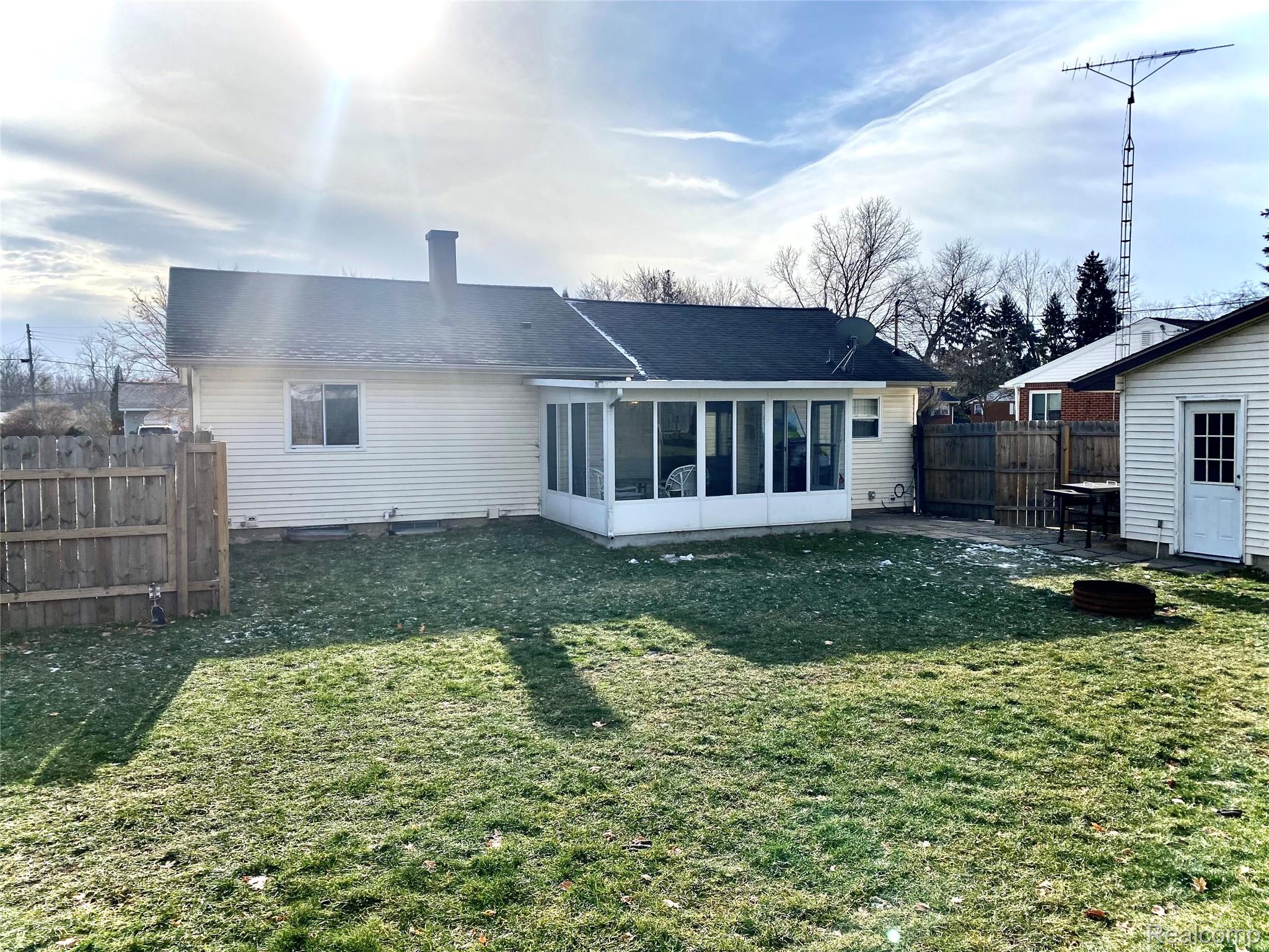 8474 Chesterfield Drive