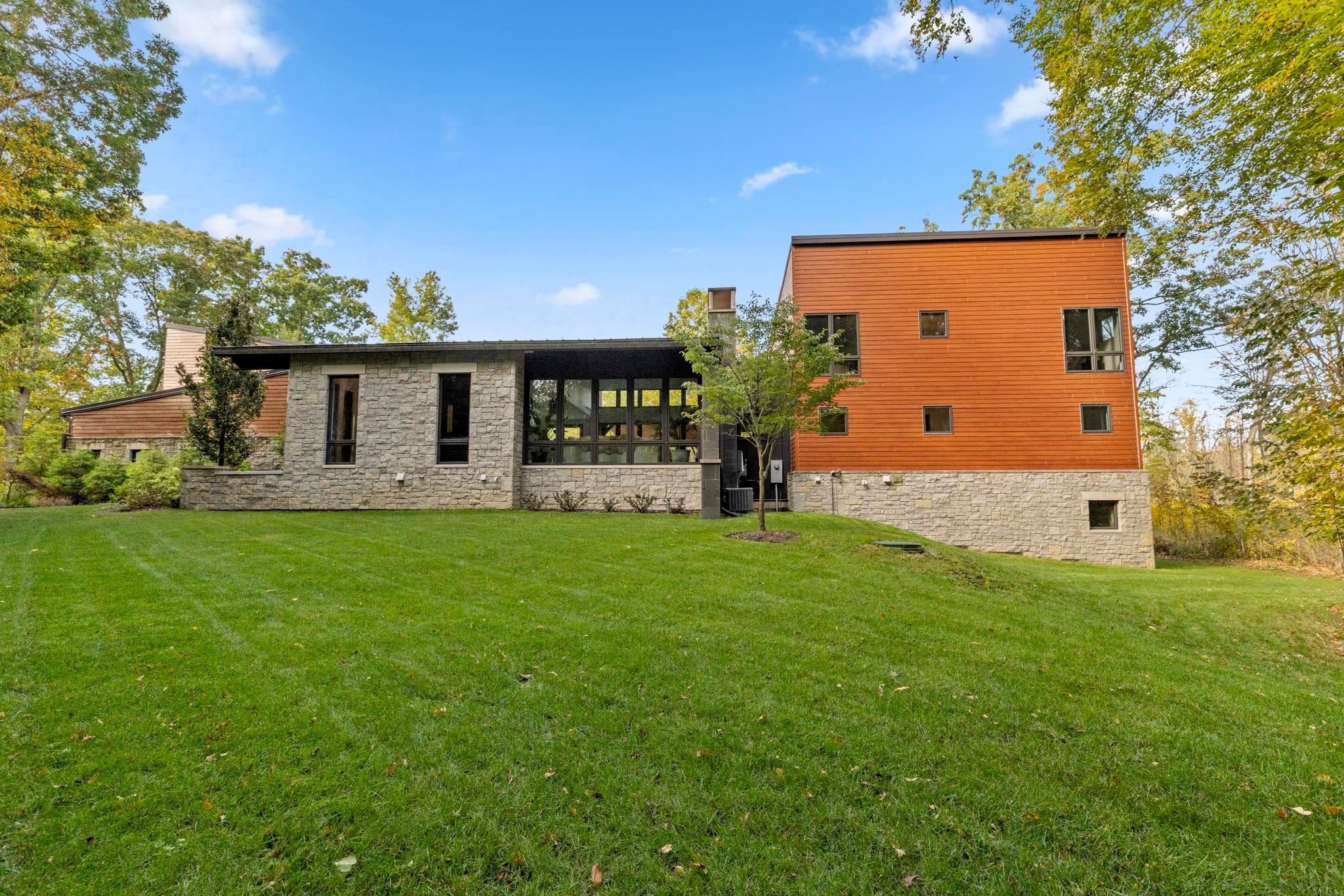 7665 Cameo Lane