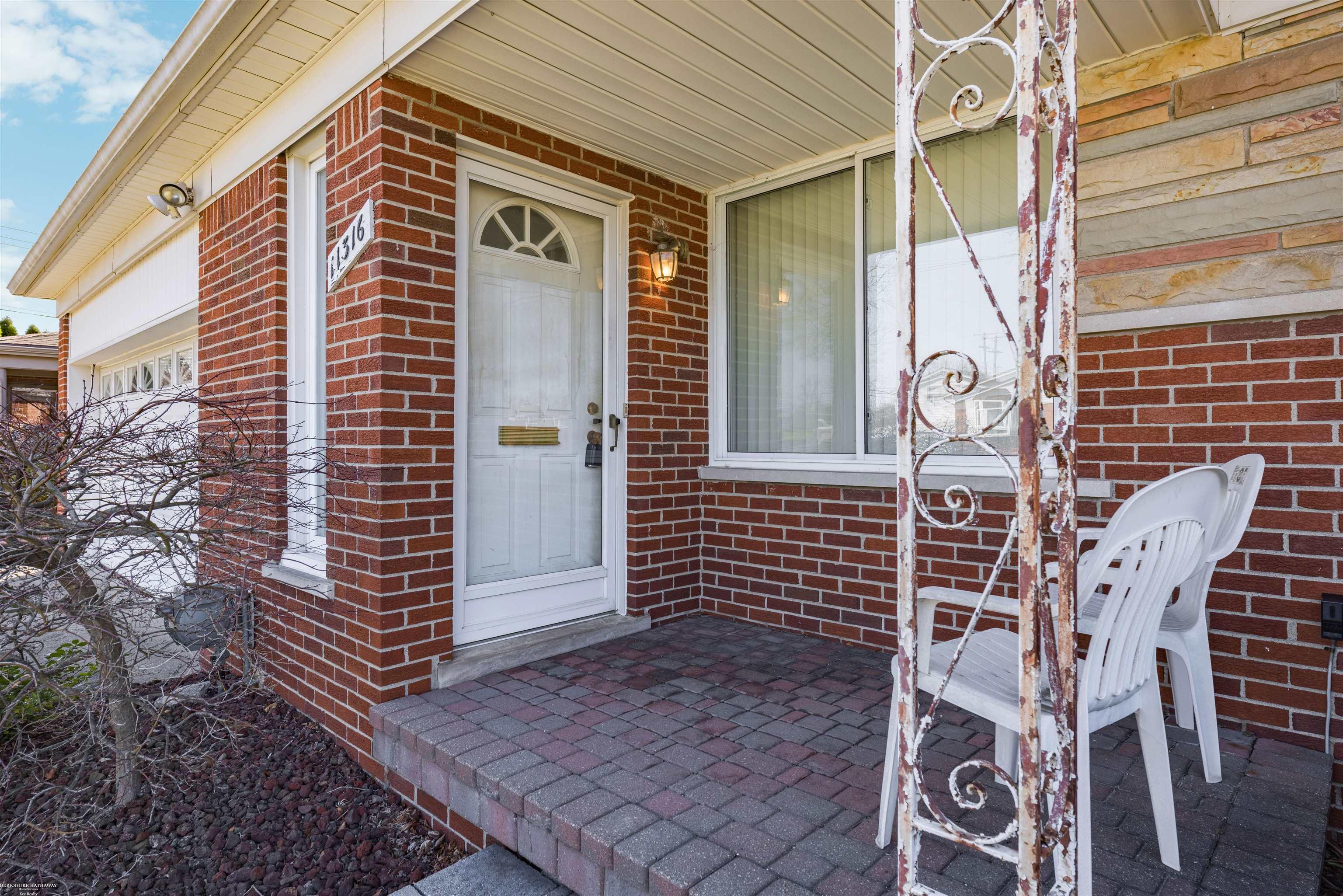 11316 Irvington Drive