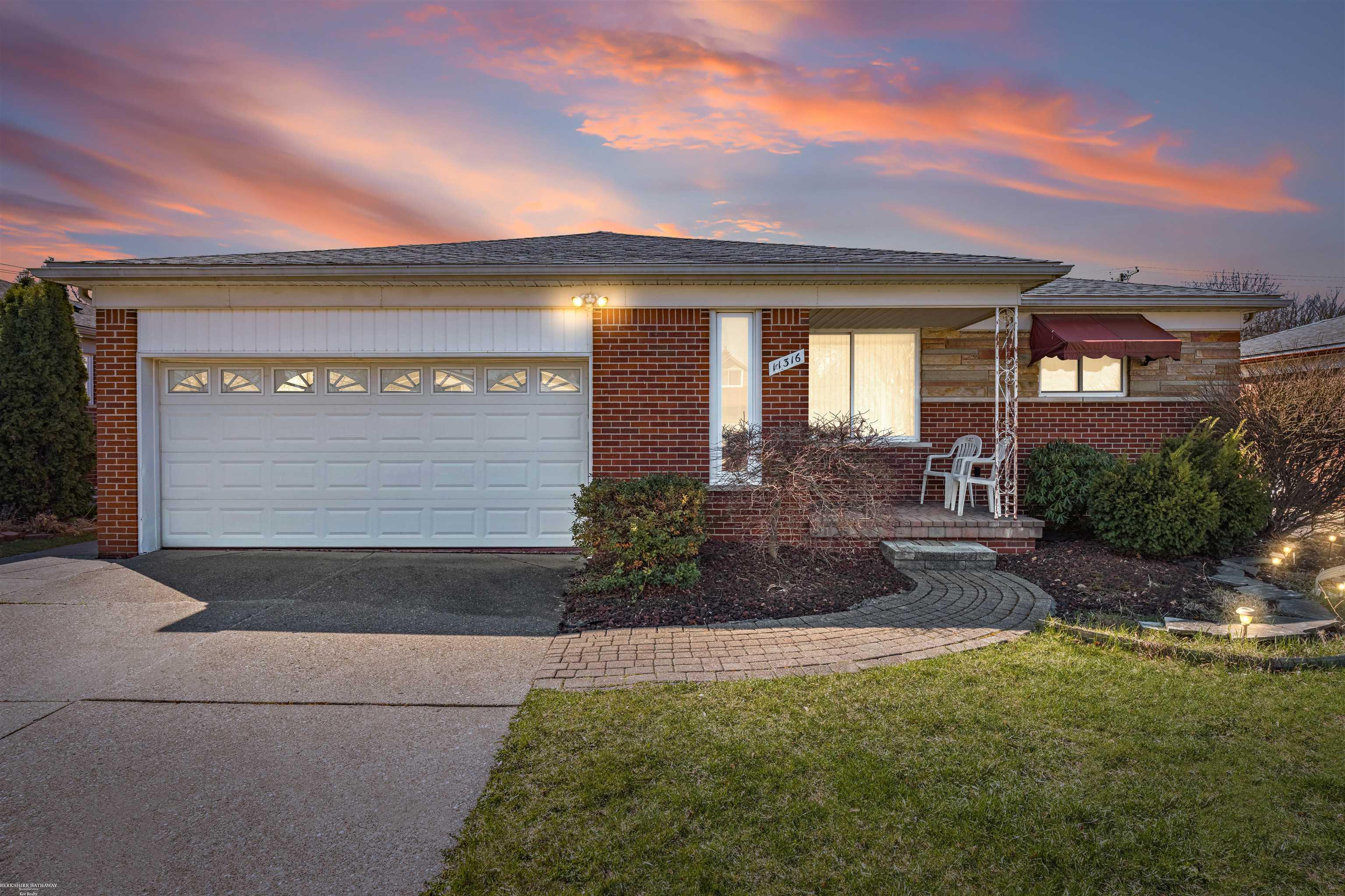 11316 Irvington Drive