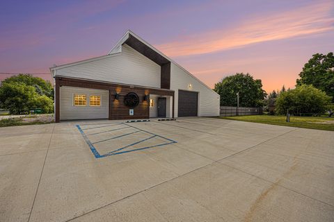 403 S Main Street Crystal Township MI 48818