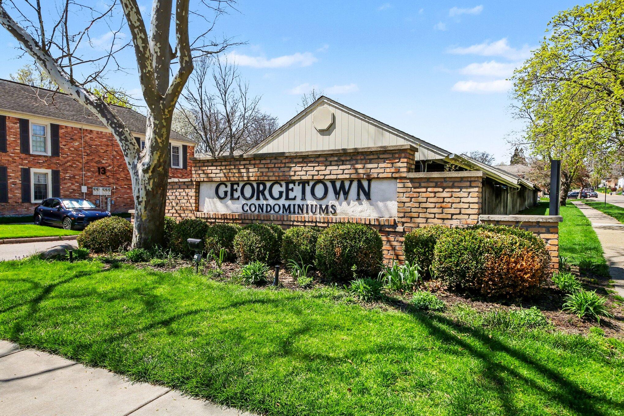 2457 Abbington Drive SE