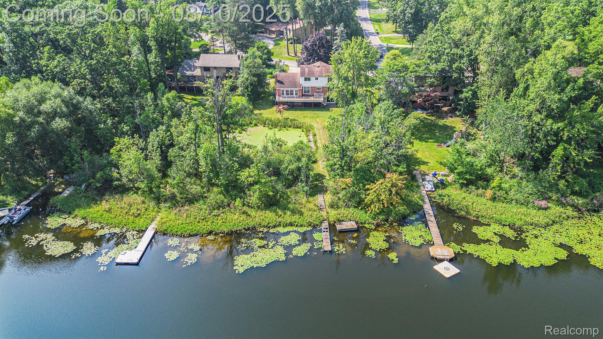 5690 Glen Eagles Drive