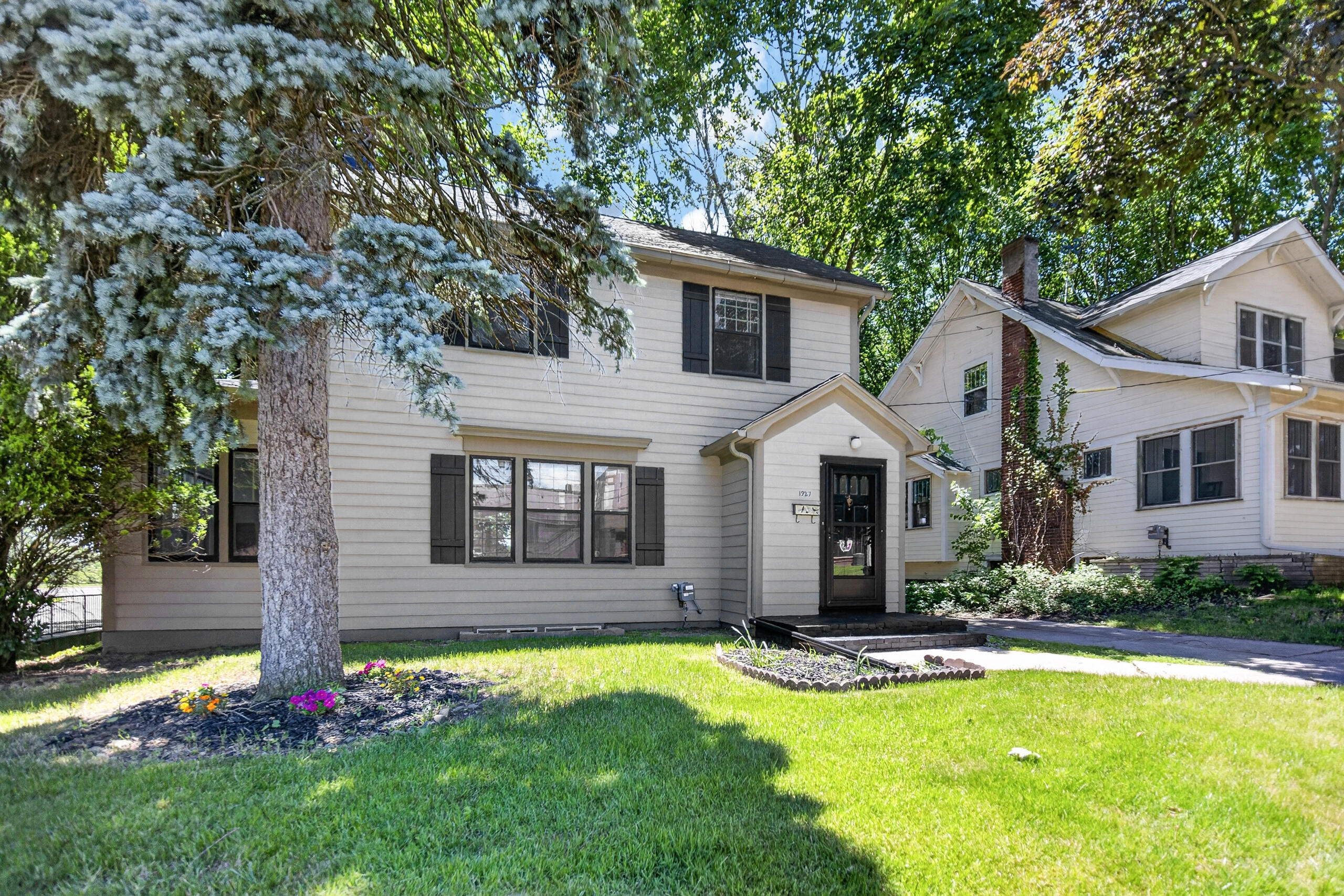 1927 Whites Road