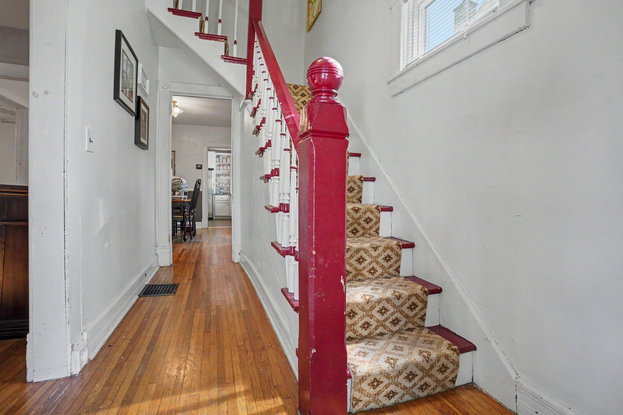 514 W Green Street