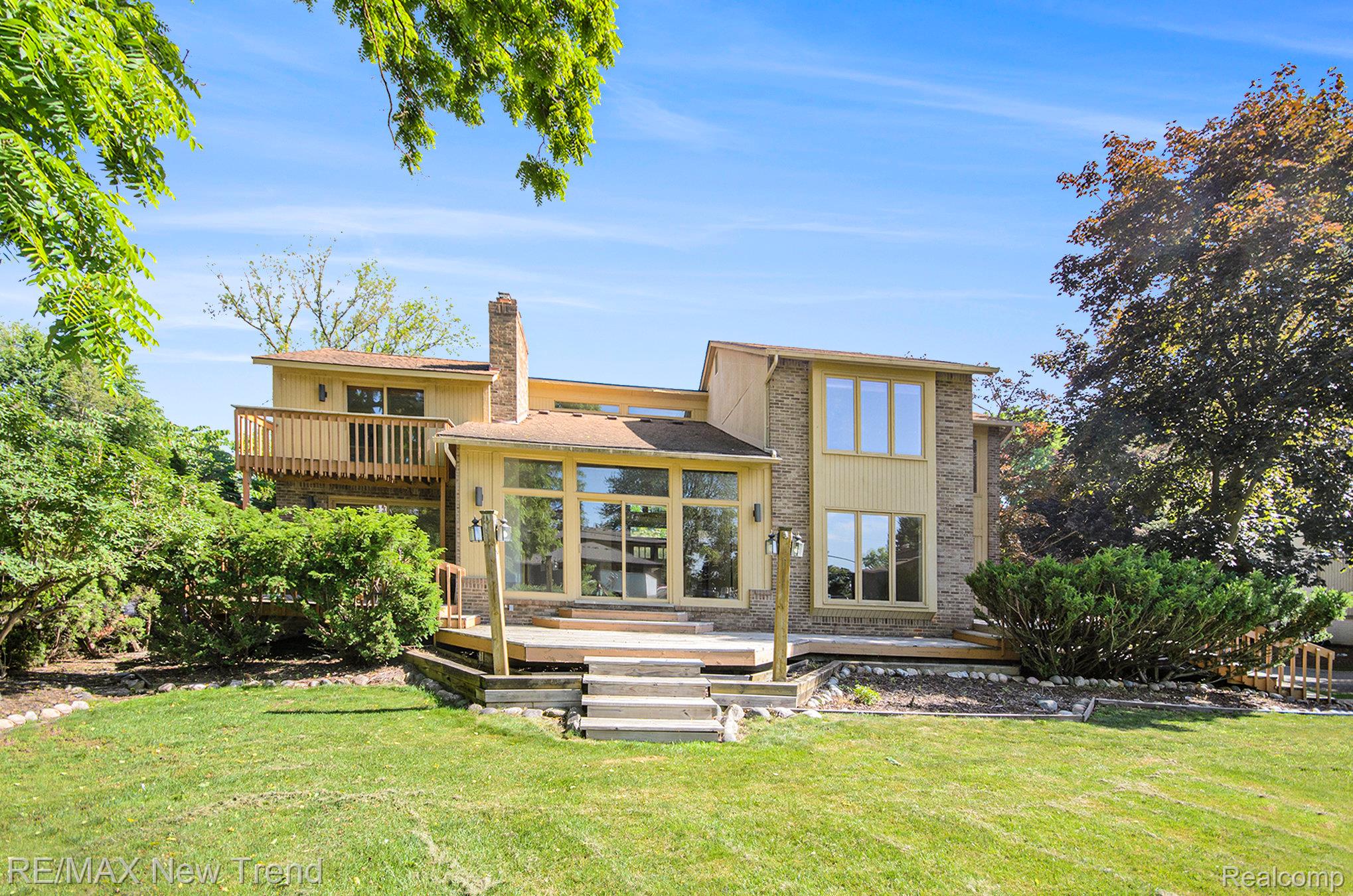 3234 Pine Lake Road