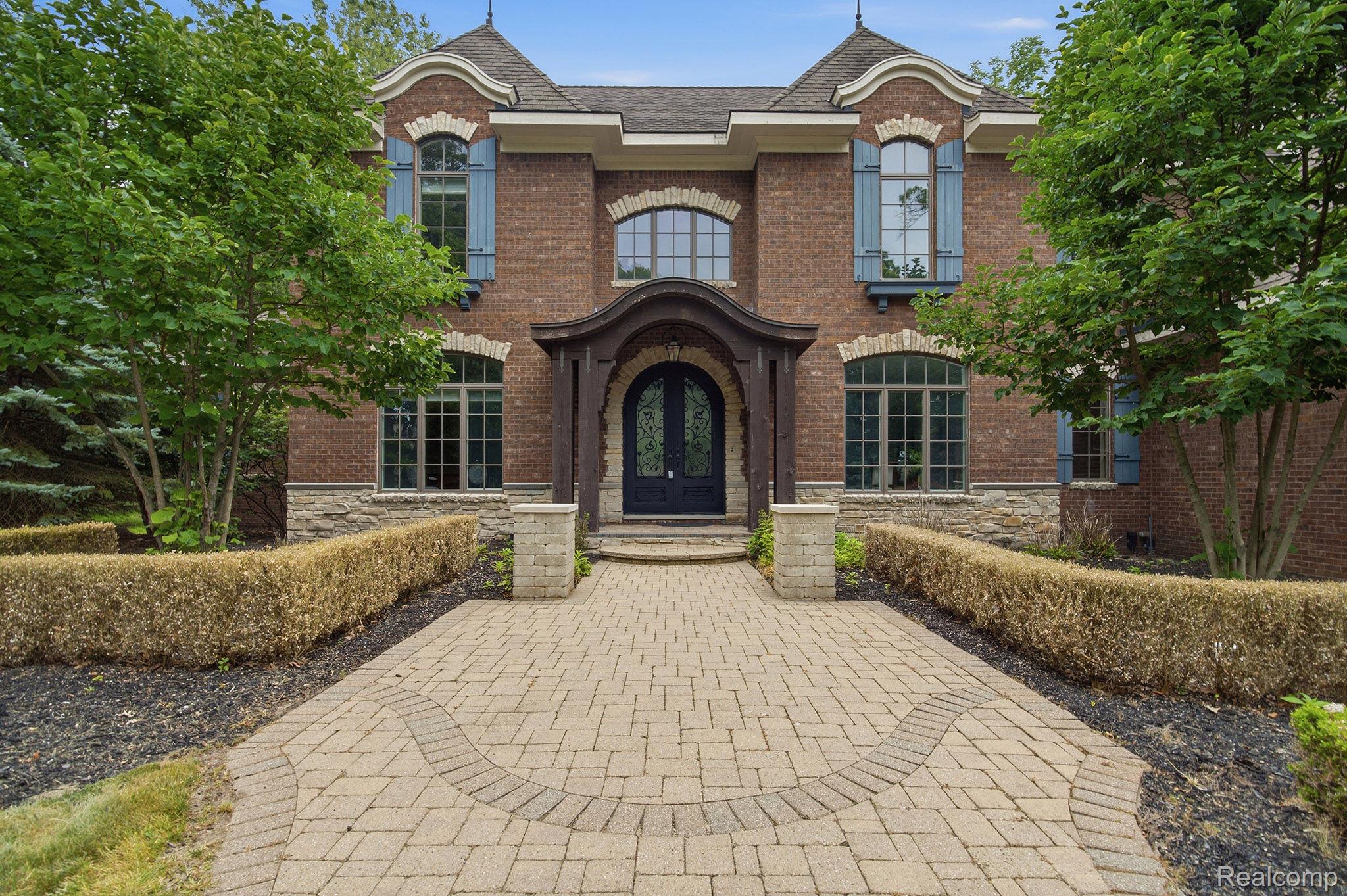 2707 Turtle Lake Drive