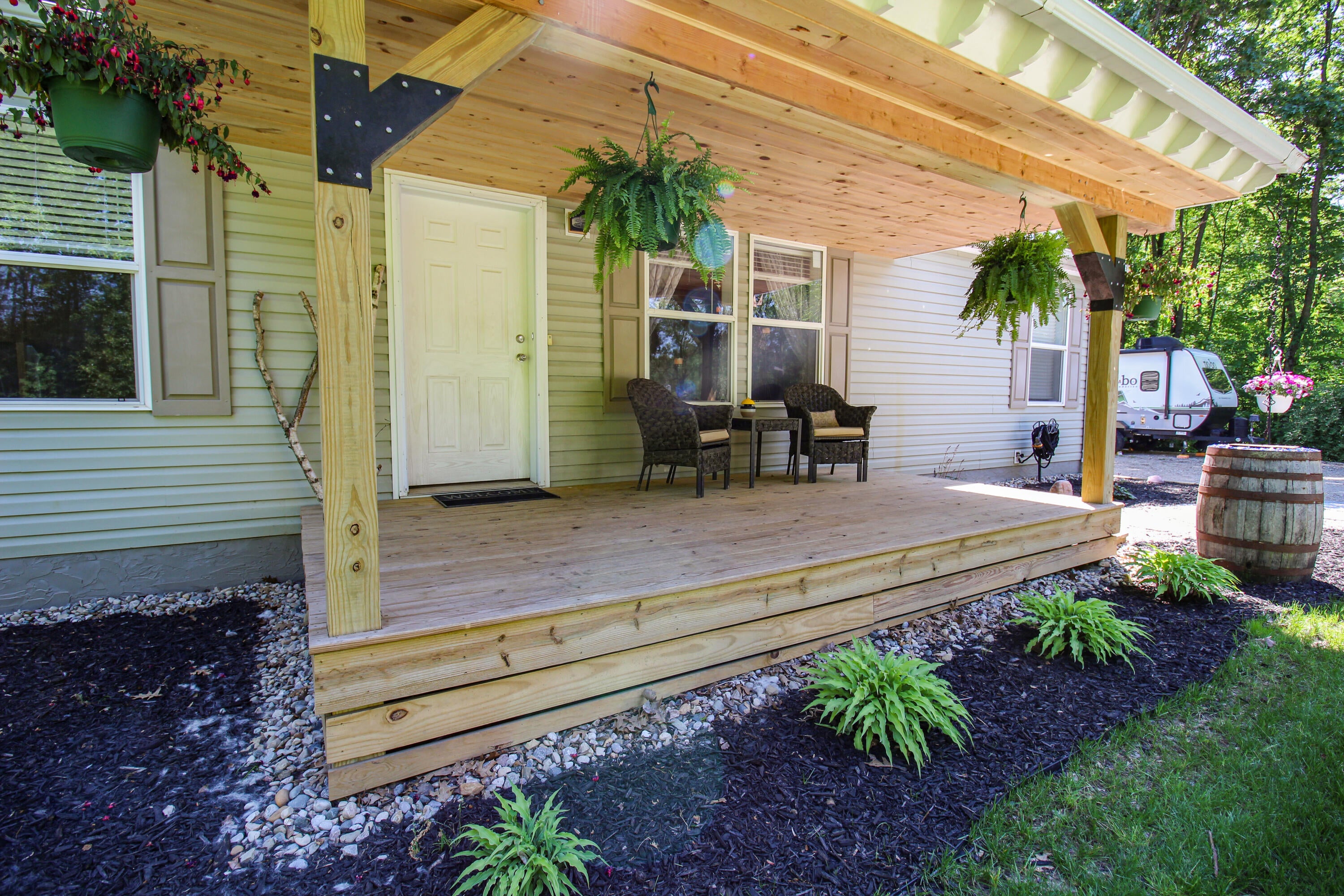 10877 Floating Bridge Road