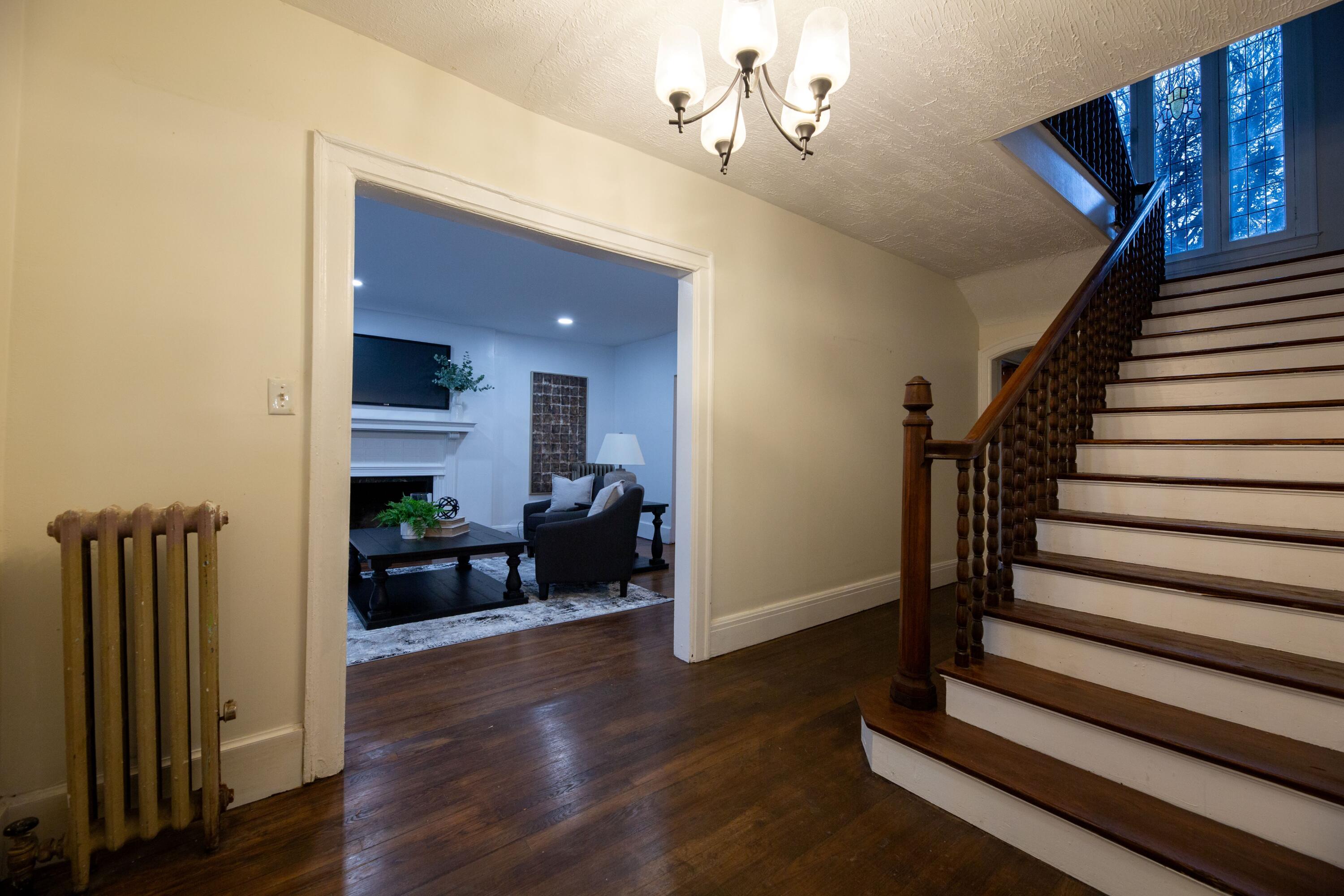 1536 Chicago Boulevard