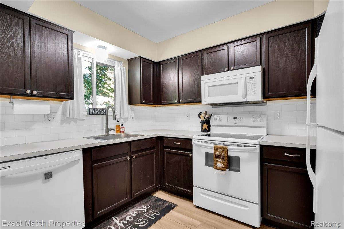 1514 Streamwood Court