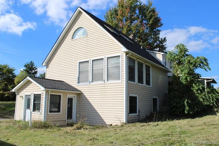 1300 Connell Road