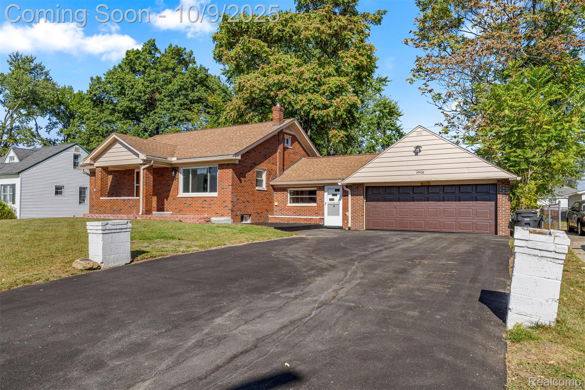 35408 Farragut Avenue