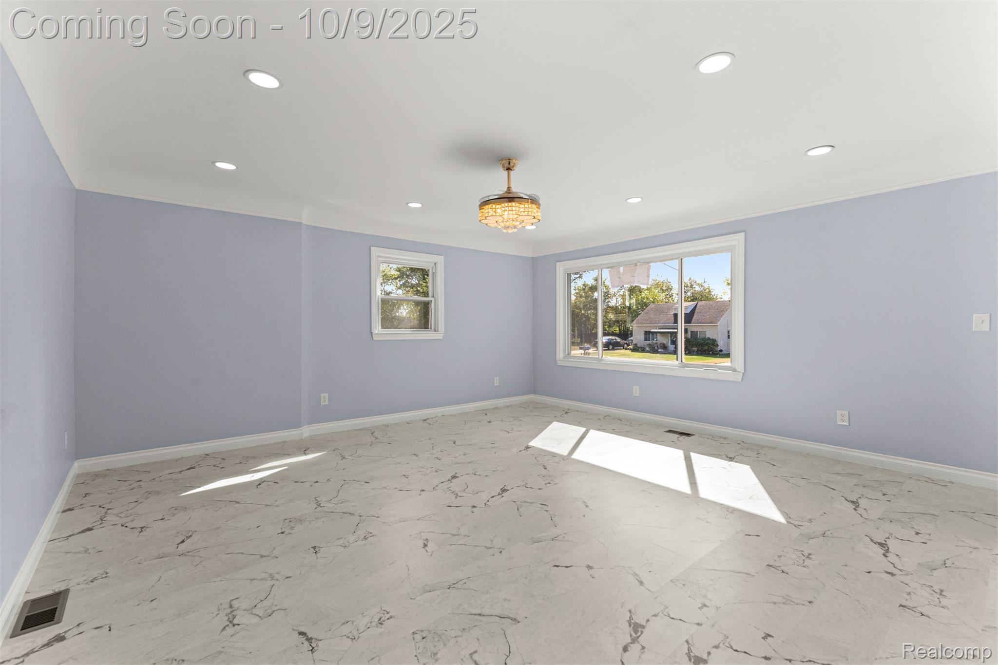 35408 Farragut Avenue