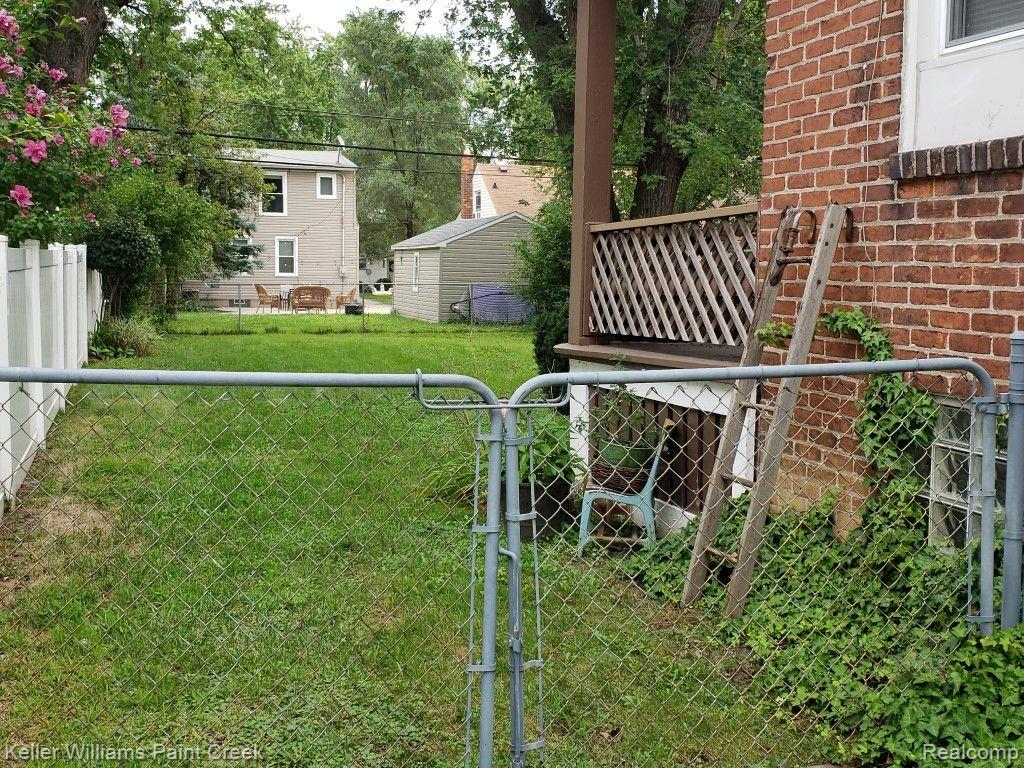 3150 PHILLIPS Avenue