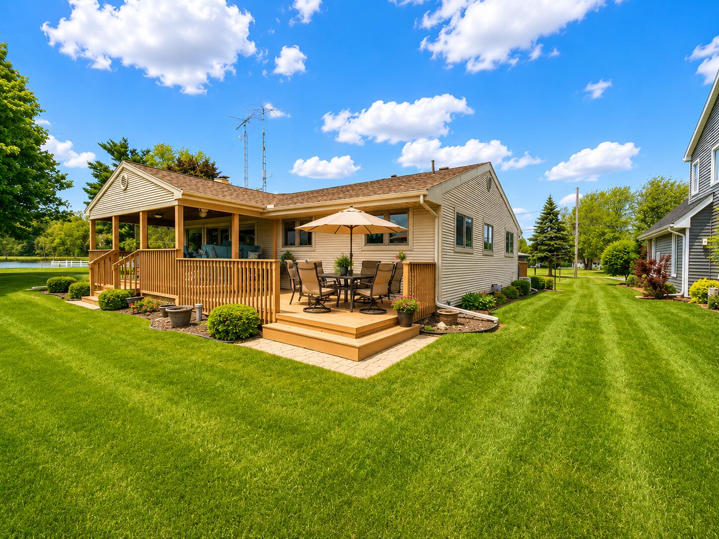 173 S Grand Pointe Drive