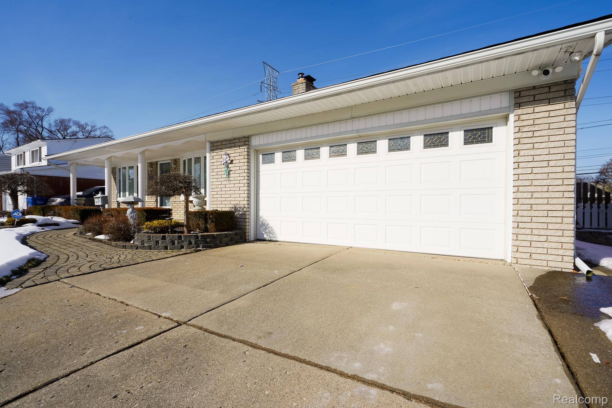 11191 Canterbury Drive