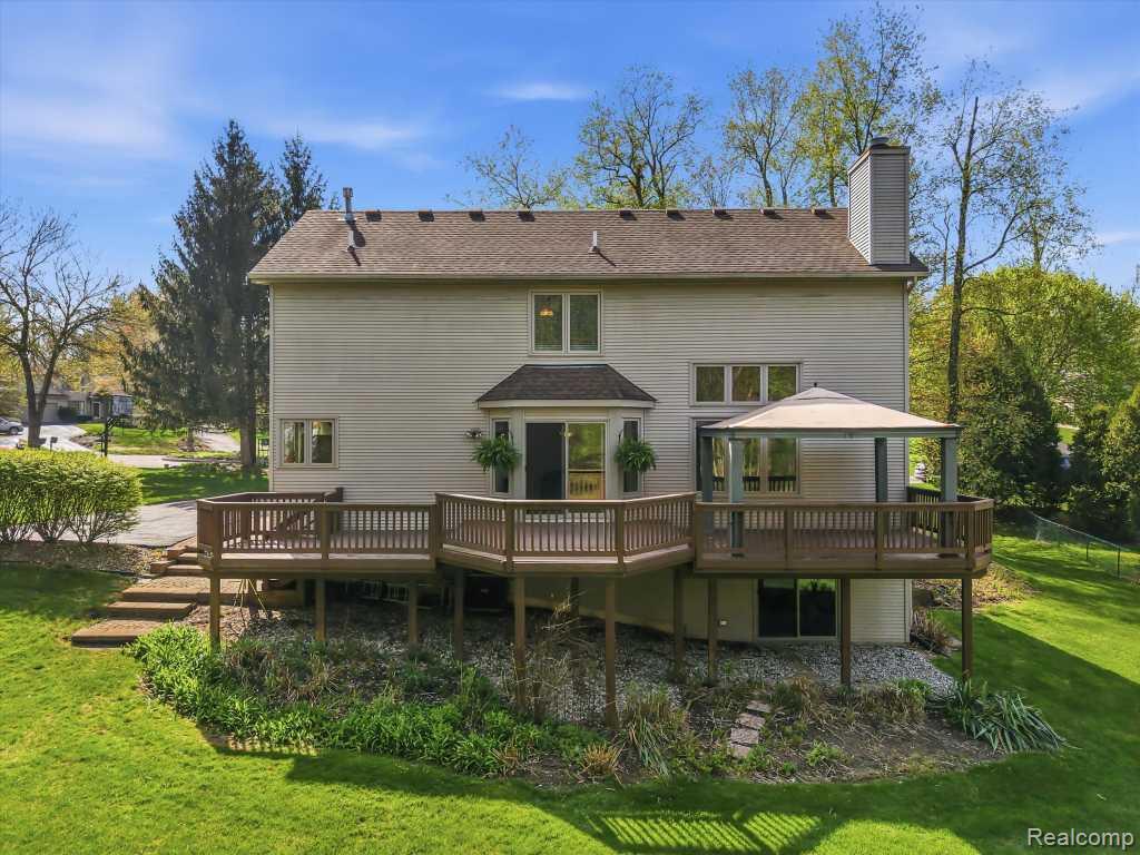 7042 Autumn Wood Drive