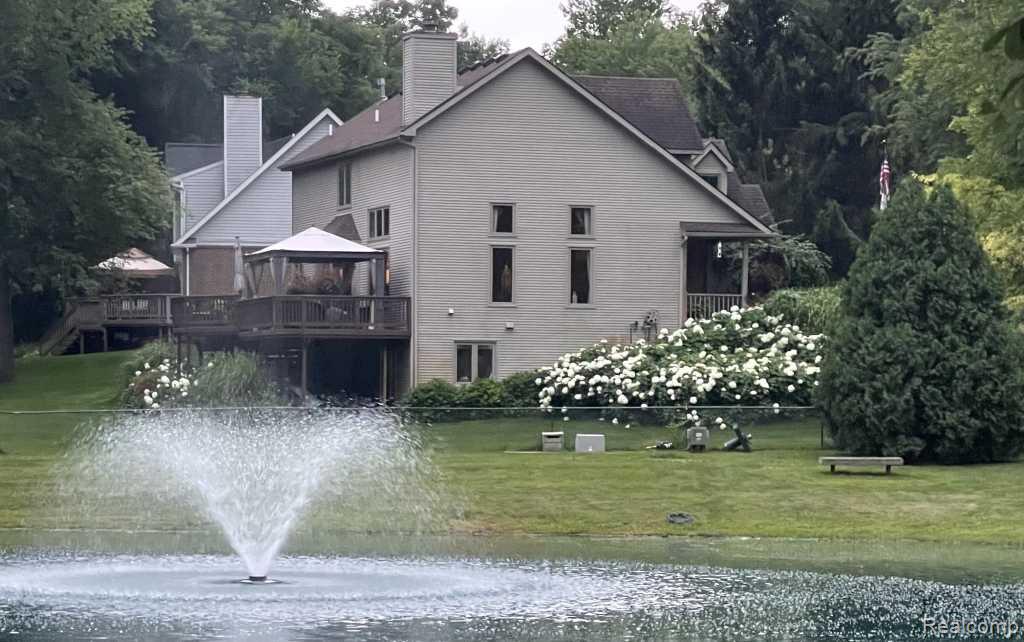 7042 Autumn Wood Drive