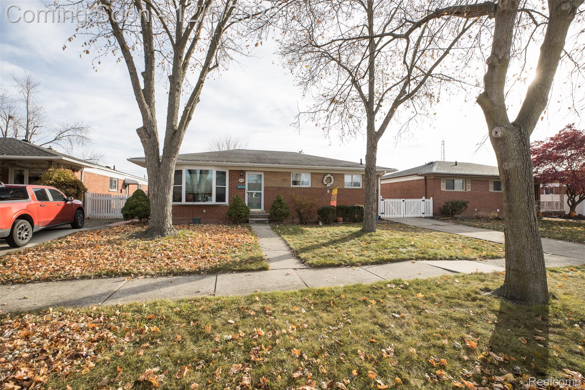 1847 Churchill Avenue