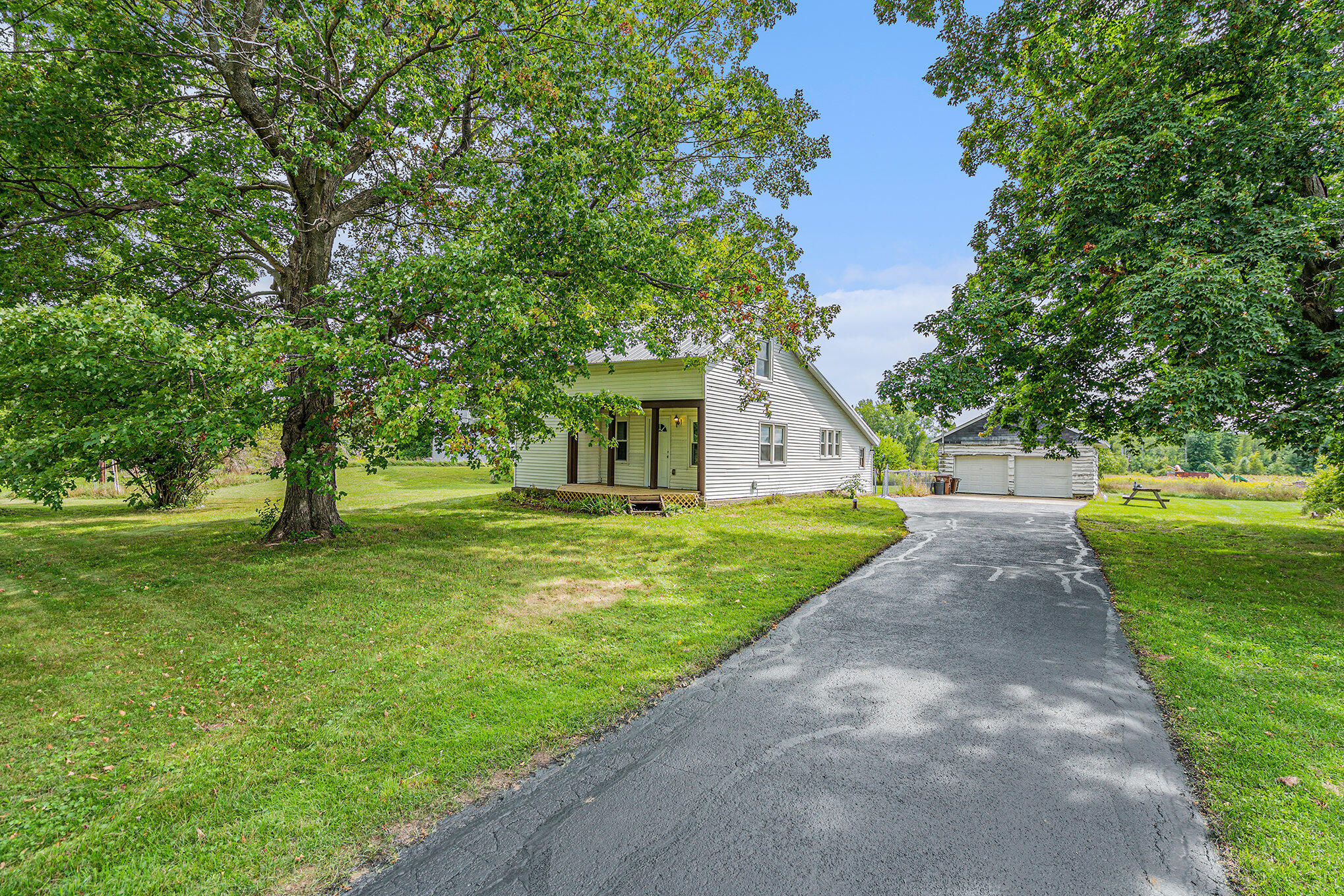 2980 18 Mile Road NE