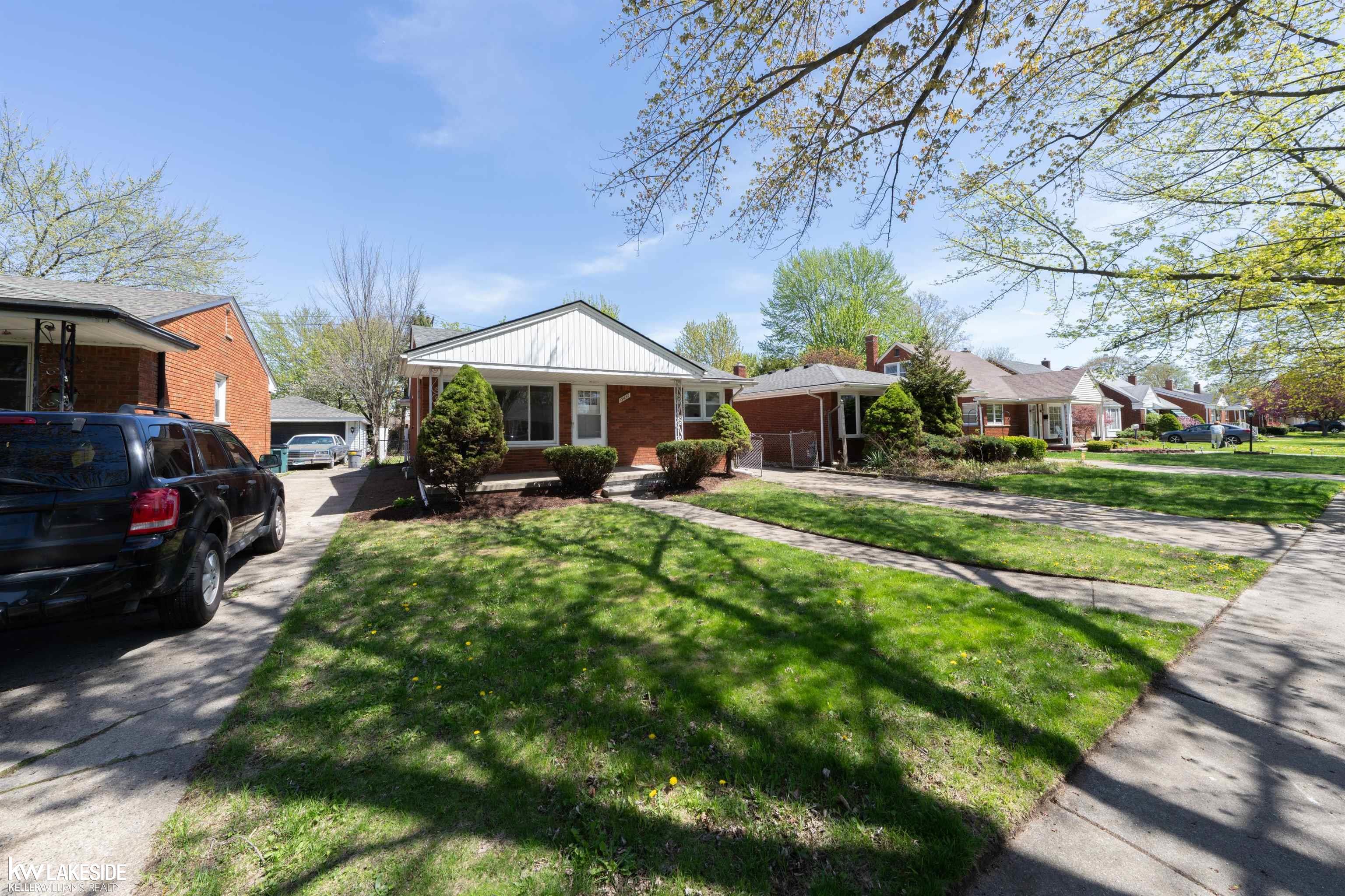 19637 Country Club Drive